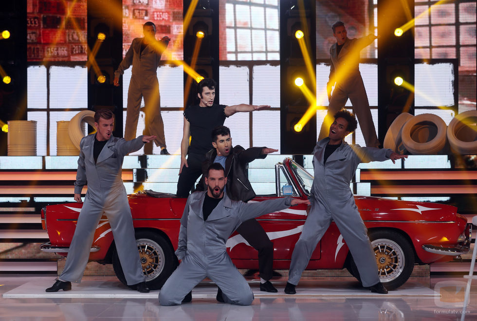 Blas Cantó es John Travolta en 'Tu cara me suena'