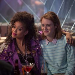 Gugu Mbatha-Raw y Mackenzie Davis en la tercera temporada de 'Black Mirror'