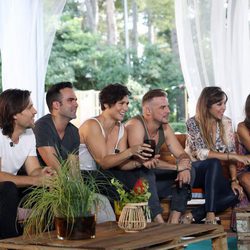 Javián, Naím Thomas, Rosa, Àlex, Gisela y Nuria Fergó durante la segunda entrega de 'OT. El reencuentro'