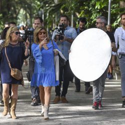 El set de grabación del reality 'Las Campos' grabando por las calles de Málaga