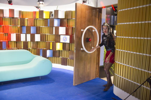 Adara llega al confesionario tras ser expulsada del Club