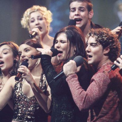 Los concursantes de 'Operación Triunfo' cantan "Mi música es tu voz"