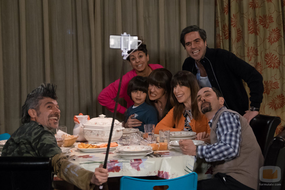 Selfie de Coque con la familia Recio en 'La que se avecina'