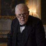 John Lithgow, interpreta a Winston Churchill en 'The Crown'