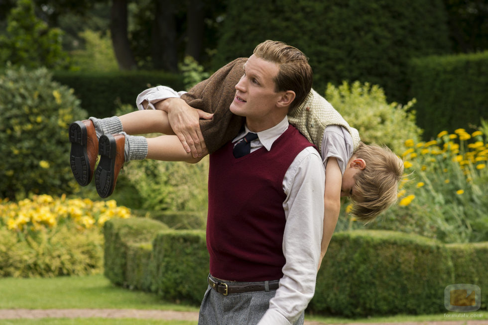 Matt Smith es el Principe Felipe en 'The Crown'