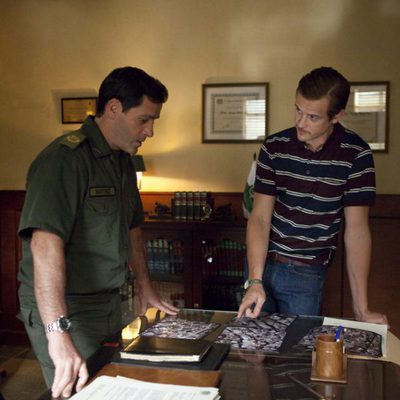 Steve Murphy y el Coronel Martínez en 'Narcos'