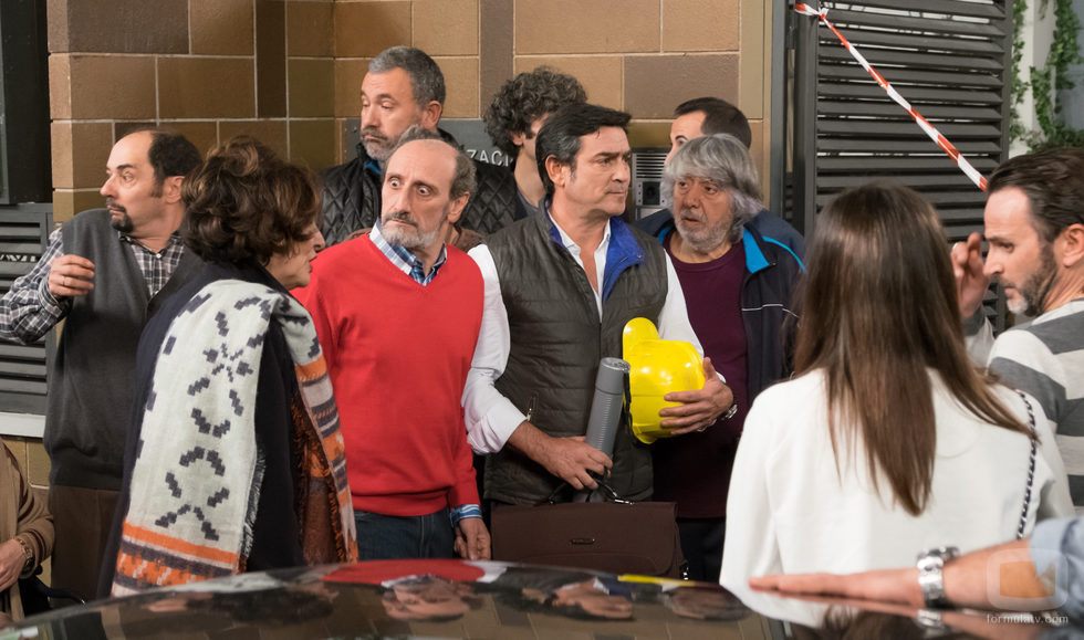 Todos los vecinos tienen que abandonar Montepinar por obras en 'La que se avecina'