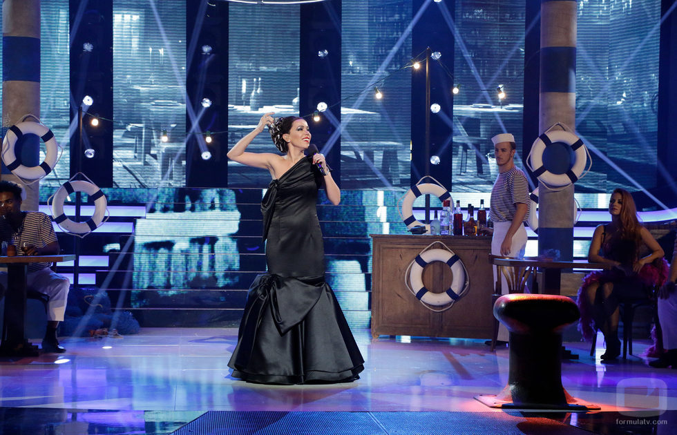 Beatriz Luengo da vida a Isabel Pantoja en la sexta gala de 'Tu cara me suena'