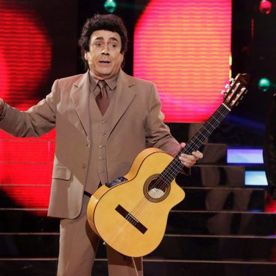 Juan Muñoz se transforma en Peret en 'Tu cara me suena'
