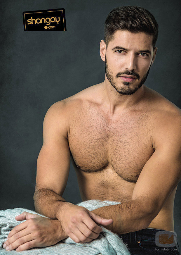 Diego Burbano posa para la revista Shangay
