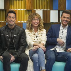 Emma García visita con sus tronistas la casa de 'Gran Hermano'