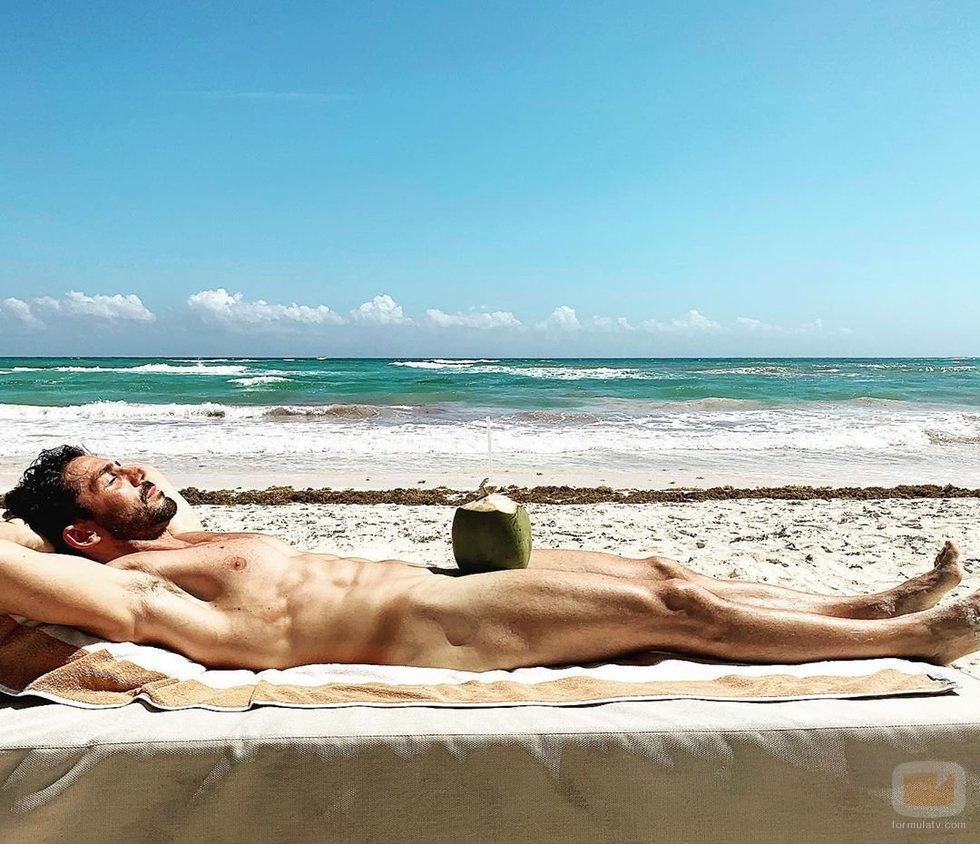 El desnudo integral de Rubén Sanz