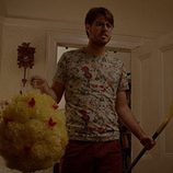 Thomas Ward interpreta a Tom en 'Please Like Me'