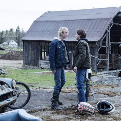 James Paxton y Tyler Young discutiendo en 'Eyewitness'