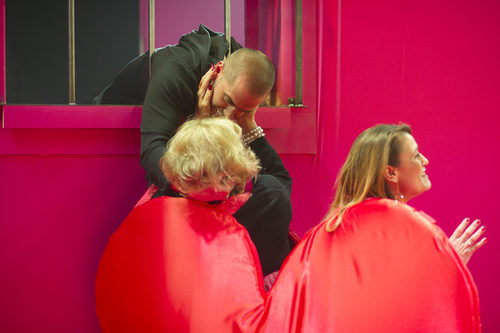 Rodrigo muy cariñoso con su madre en su visita a 'Gran Hermano'