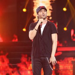 David Guapo interpreta "Duele el corazón" en la 8ª gala de 'Tu cara me suena'