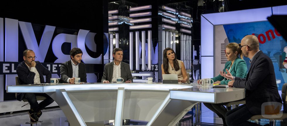 Ana Pastor debate con políticos sobre pensiones en 'El Objetivo'