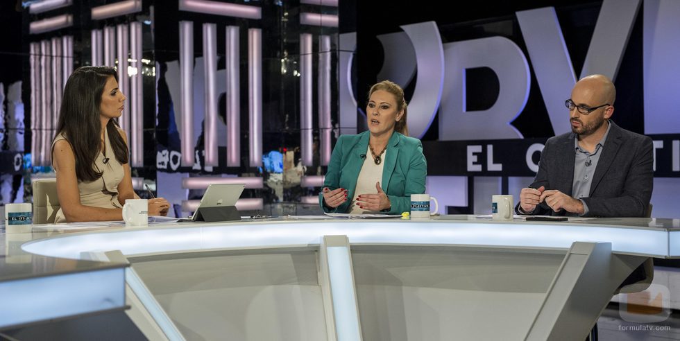 Ana Pastor junto a Carolina España y Nacho Álvarez en 'El Objetivo'