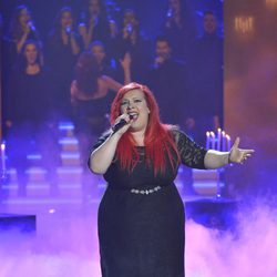 María Cambas actuando en los segundos directos de 'La Voz'