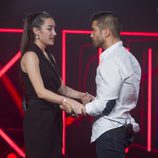 Adara despidiéndose de Alain en la sala de expulsión en 'Gran Hermano 17'