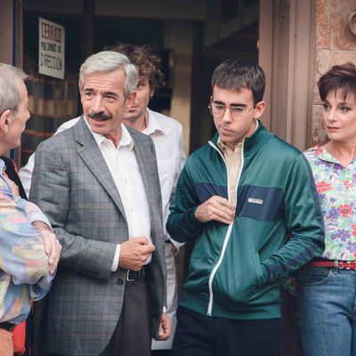 Imanol Arias, Manolo Cal y Silvia Espigado junto a Miguel Canalejo en la 18ª temporada de 'Cuéntame cómo pasó'