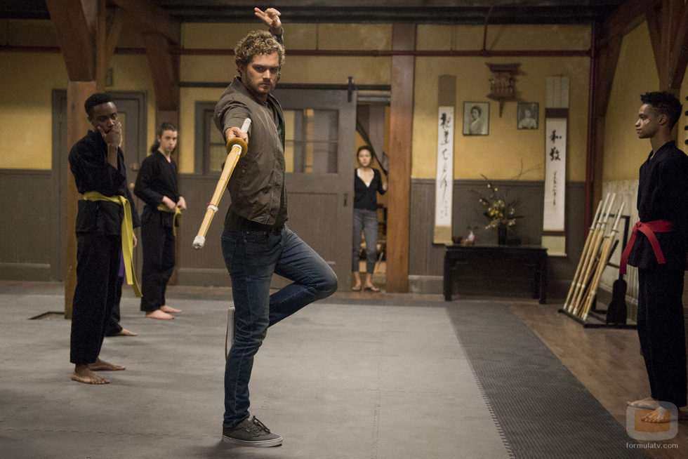 Finn Jones es Daniel Rand en 'Iron Fist', la nueva serie de Netflix