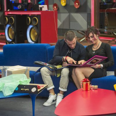 Rodri y Bea comparten sus regalos de Navidad en la gala 14 de 'Gran Hermano 17'