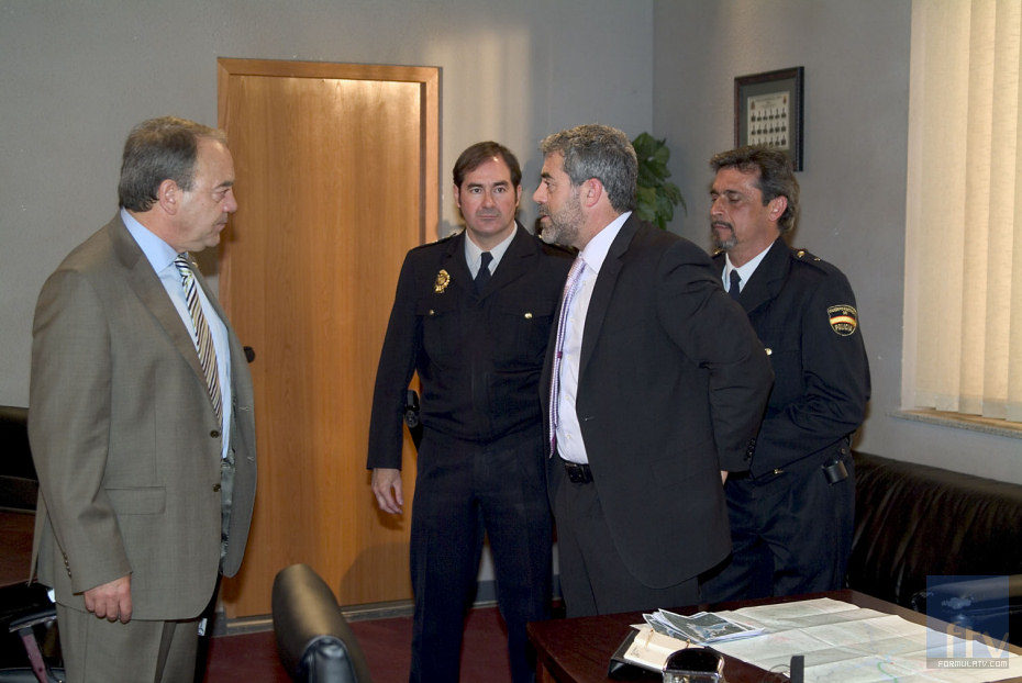 Gerardo Castilla asiste a la detención de un sospechoso en 'El comisario'