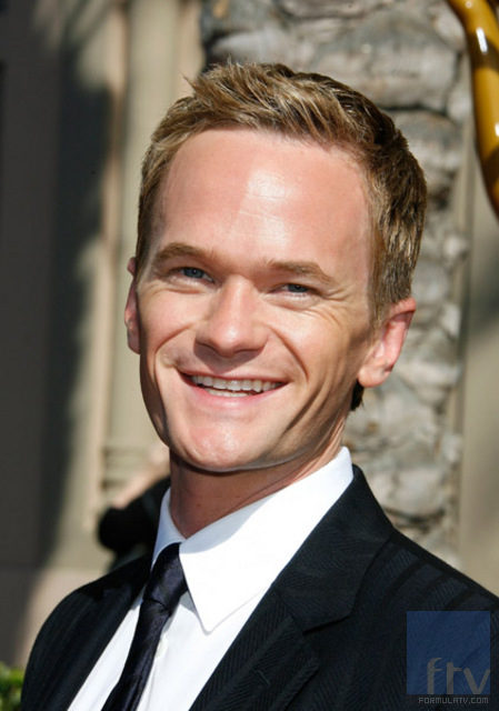 Neil Patrick Harris ('Cómo conocí a vuestra madre') en la alfombra roja de los Premios Emmy.