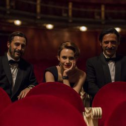 Hugo Silva, Aura Garrido y Nacho Fresneda en el rodaje de la tercera temporada de 'El Ministerio del Tiempo'