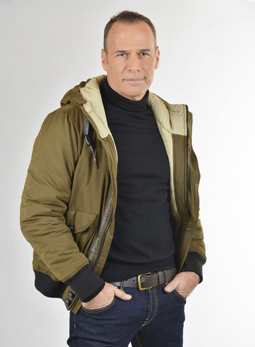 Carlos Lozano presenta 'Sálvame Snow Week'