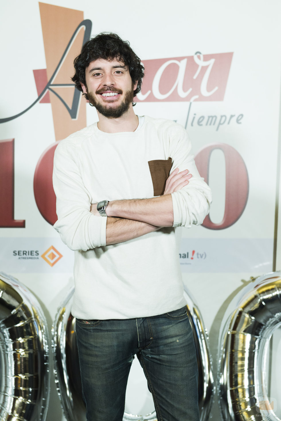 Javier Pereira en el photocall de los 1000 capítulos de 'Amar es para siempre'