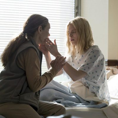 Prairie se reencuentra con su madre en 'The OA'