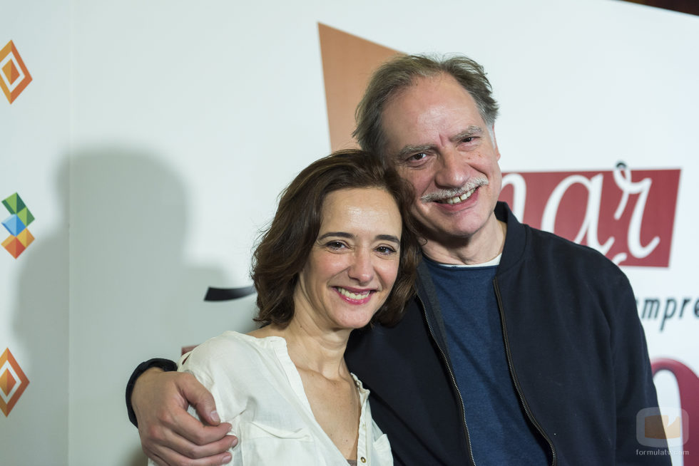 Ana Torrent junto con Nancho Novo en la celebración de los 1000 capítulos de 'Amar es para siempre'