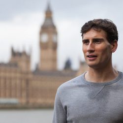 Edward Holcroft y su personaje, una de las claves de 'London Spy'