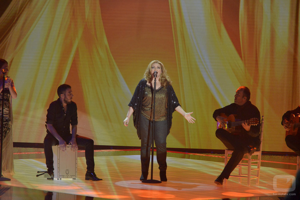 Mayte canta en las semifinales de 'La Voz'