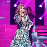 Esther Arroyo interpreta la canción "Échale guindas al pavo"