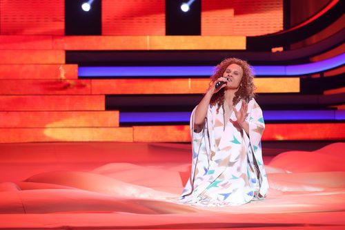 Rosa López canta 'Stars' en la gala 10 de 'Tu cara me suena'