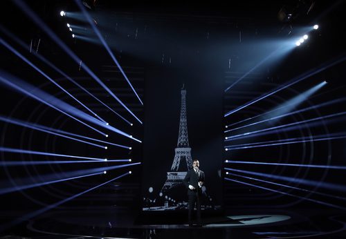 Blas se viste de Charles Aznavour en la undécima gala de 'Tu cara me suena'
