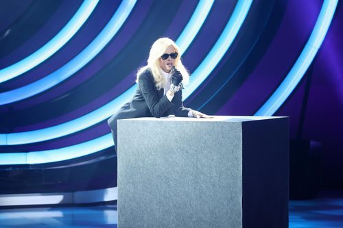 Esther Arroyo se pone en la piel de Kim Carnes en la undécima gala de 'Tu cara me suena'