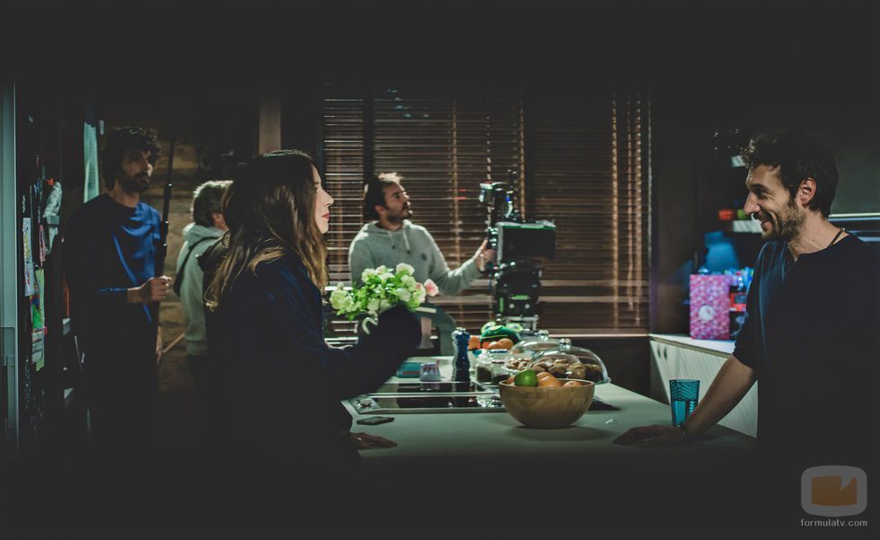 Raúl Fernández aparece en el rodaje de 'iFamily' de RTVE