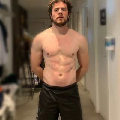 El actor Dani Ballesteros tras su entrenamiento físico