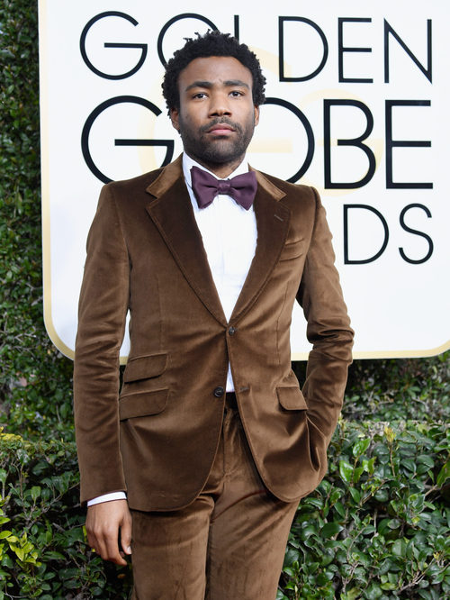 Donald Glover ('Atlanta') posa en la Alfombra Roja de la 74ª edición de los Globos de Oro 