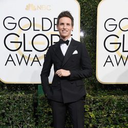 Eddie Redmayne ('Animales fantásticos y dónde encontrarlos') en la Alfombra Roja de la 74ª edición de los Globos de Oro