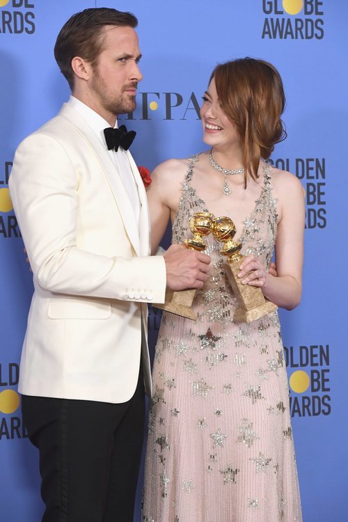 Ryan Gosling y Emma Stone, ganadores del Globo de Oro por 'La La Land'