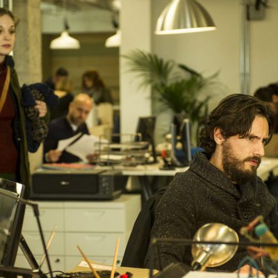 Juan Diego Botto y Meritxell Calvo son Rodrigo Ugarte y Lara Valle, dos periodistas en 'Pulsaciones'