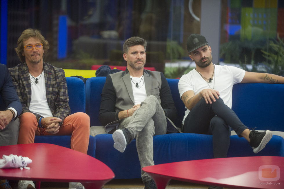 Alejandro Abad, Toño Sanchís y Tutto durante la segunda gala de 'GH VIP'