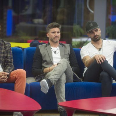 Alejandro Abad, Toño Sanchís y Tutto durante la segunda gala de 'GH VIP'
