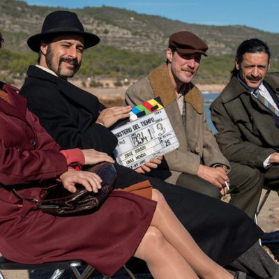 Los actores de 'El Ministerio del Tiempo' en el rodaje de la tercera temporada en Peñíscola
