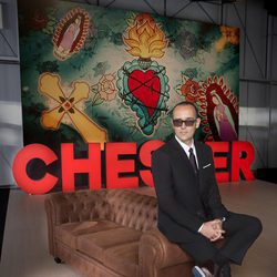 Risto Mejide apoyado en el chéster del nuevo 'Chester in Love'